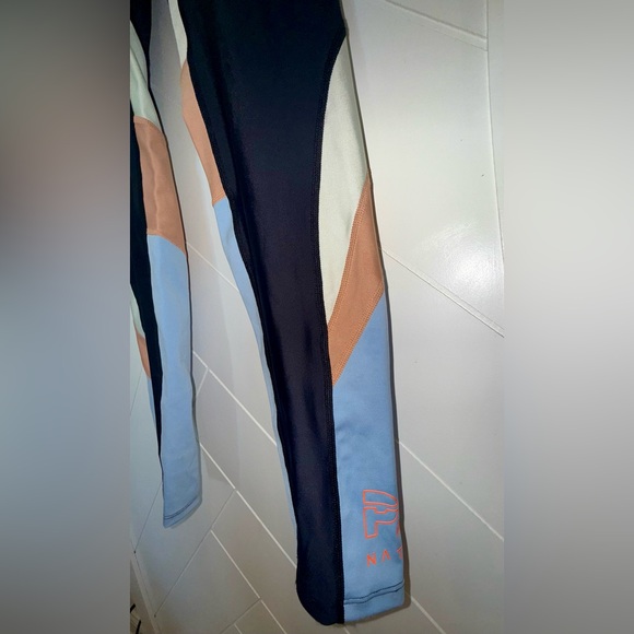 P.E. Nation Wondergoal Leggings glossy high rise power compression band Large - Picture 11 of 16